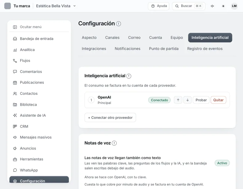 Pantalla «Configuración → Inteligencia artificial». Señalado con el número 1: el botón «+ Conectar otro proveedor».