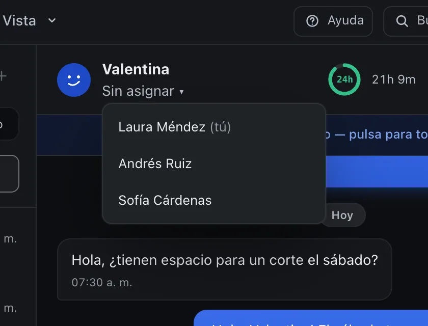 Pantalla «Bandeja de entrada». Señalado con el número 3: el nombre de Andrés Ruiz.