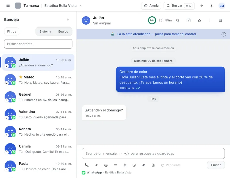 Pantalla «Bandeja de entrada». Señalado con el número 1: el chat de Gabriel.