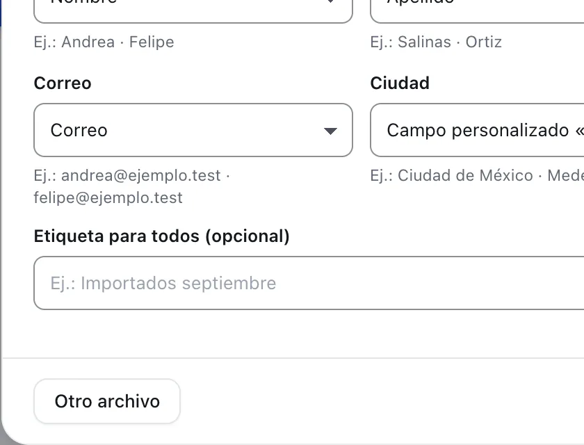 Ventana «Importar contactos». Señalado con el número 6: la etiqueta para todos.